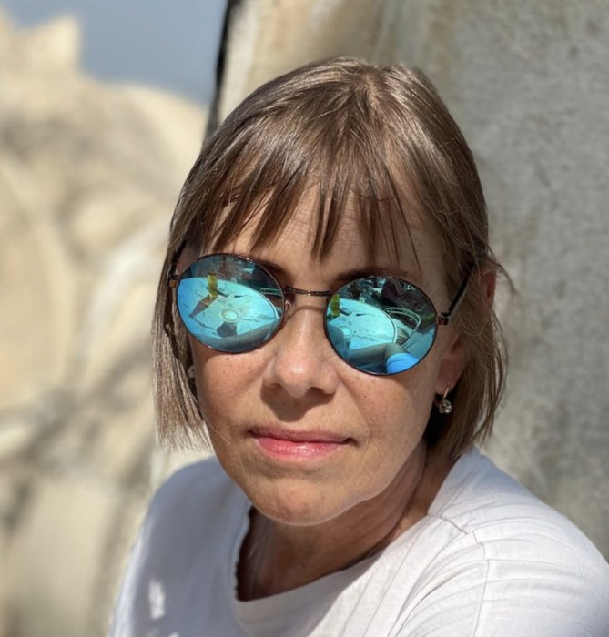 Юлия Назар — Глубина